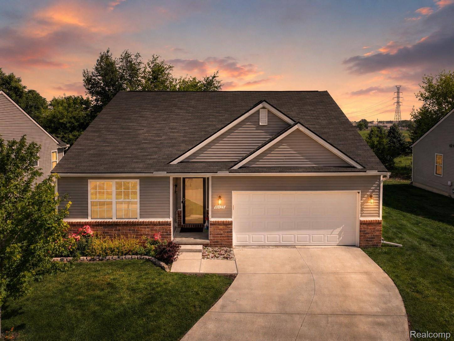 10125 Swan Lake CIR, Ypsilanti Charter Township, MI 48197
