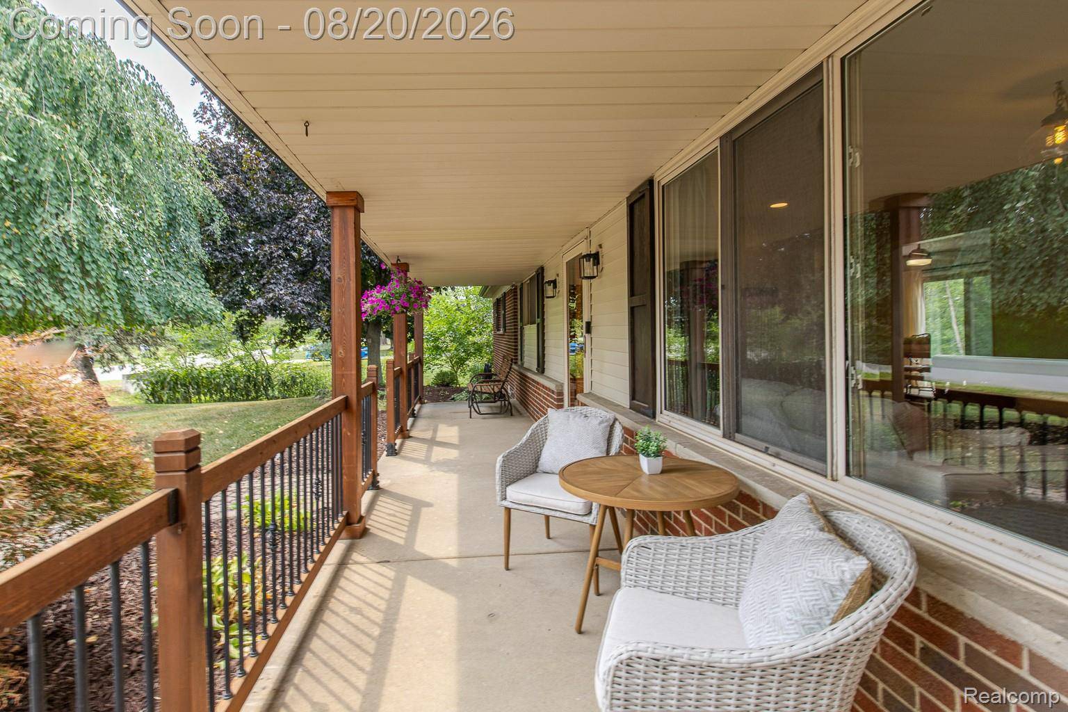 428 Carter DR, Troy, MI 48098