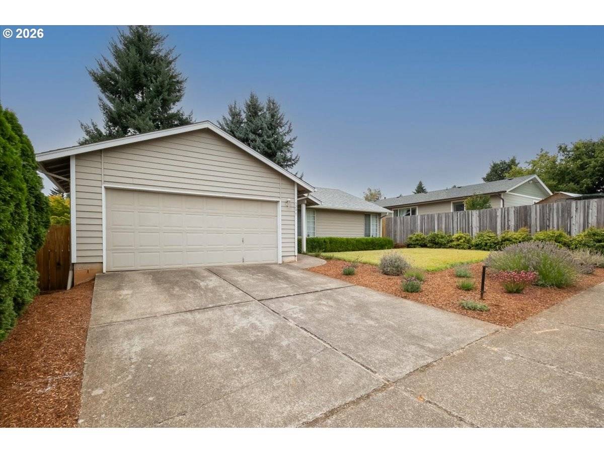 5295 RED LEAF DR, Salem, OR 97306
