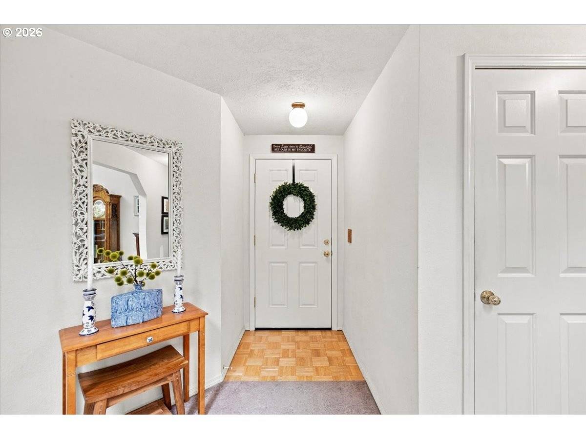5295 RED LEAF DR, Salem, OR 97306