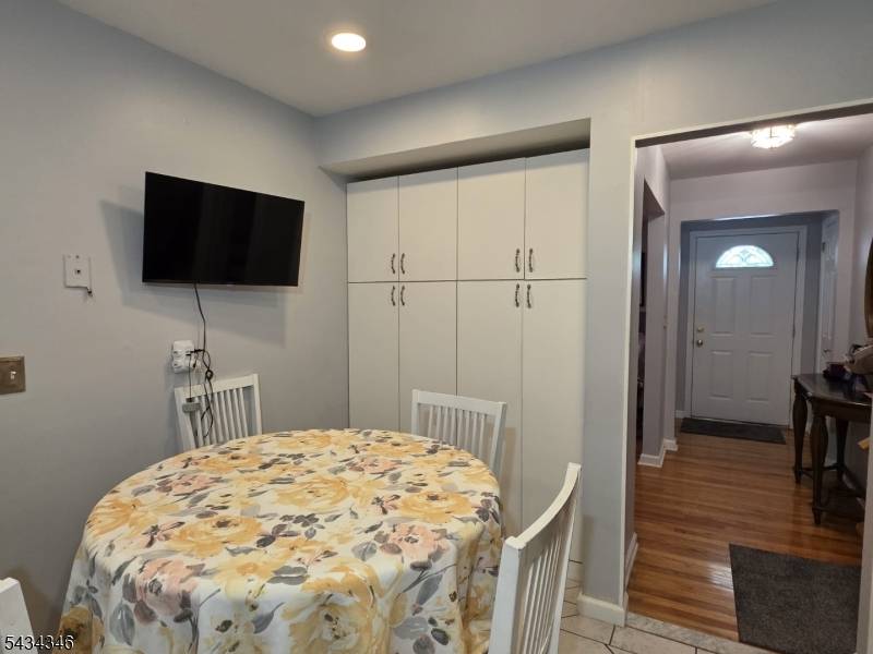 1578 Broad St, Bloomfield Twp., NJ 07003