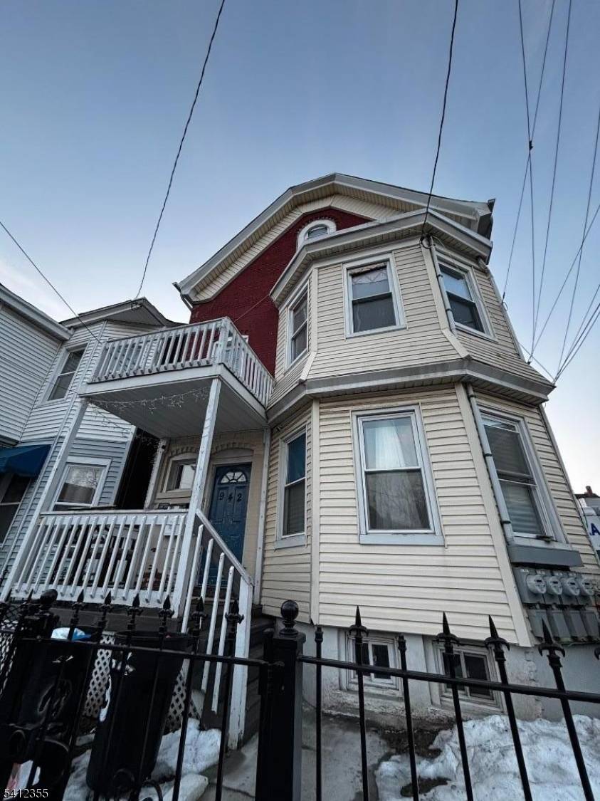 942 E 19Th St, Paterson City, NJ 07501