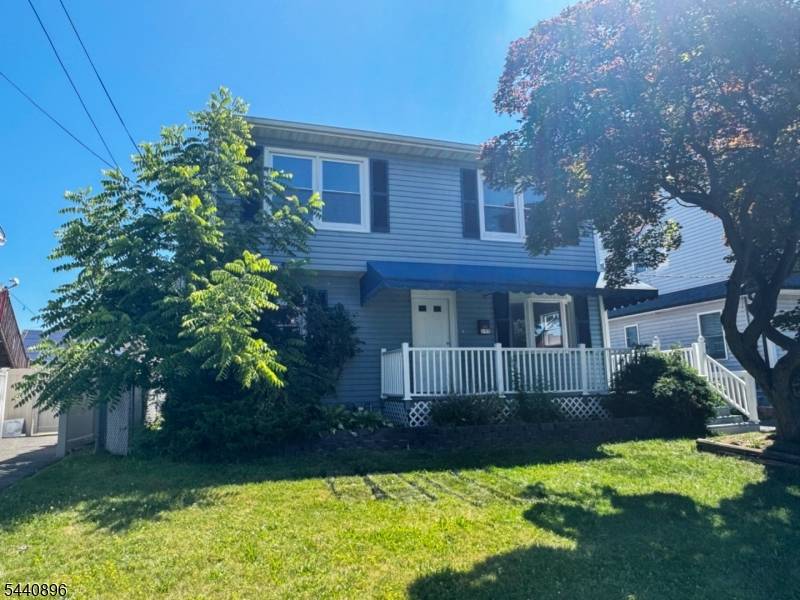 192 N 6Th St, Saddle Brook Twp., NJ 07663