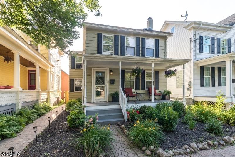 503 Harrison St, Frenchtown Boro, NJ 08825