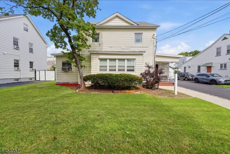 318-322 N 11th St, Newark City, NJ 07107
