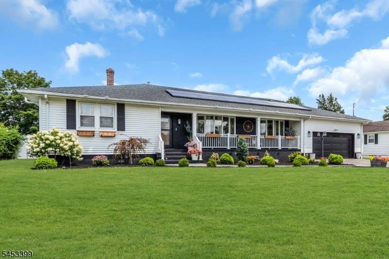 1381 Osage Rd, North Brunswick Twp., NJ 08902