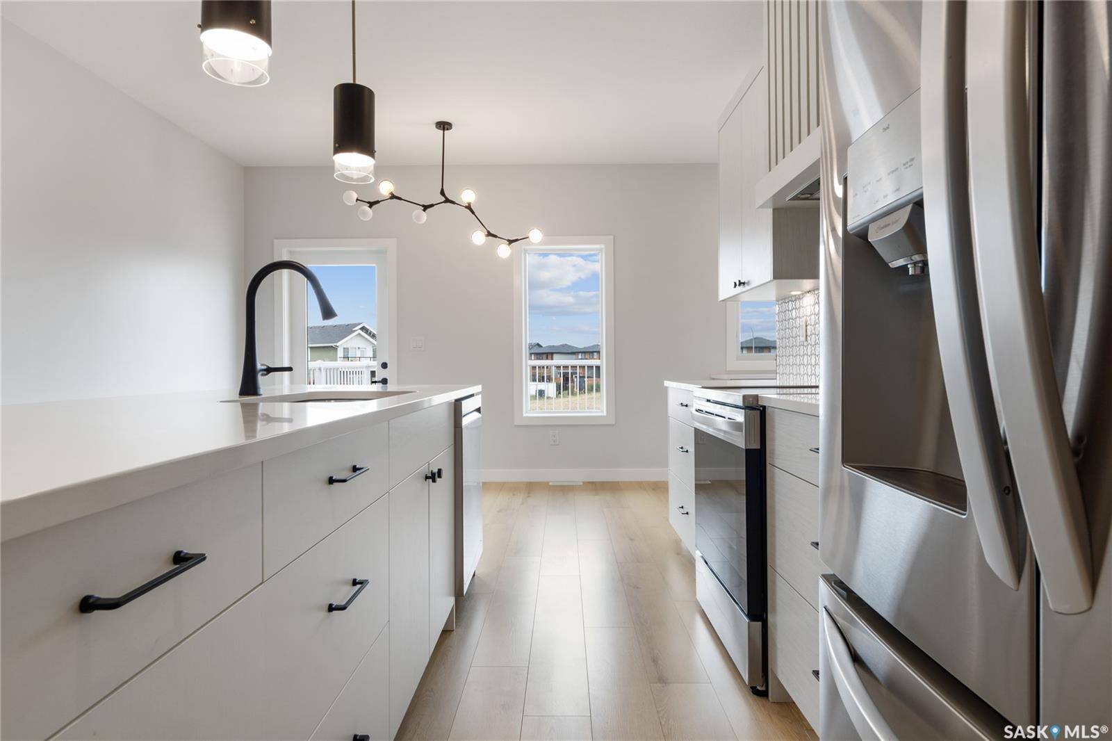 371 Leskiw BEND, Saskatoon, SK S7V 1R5