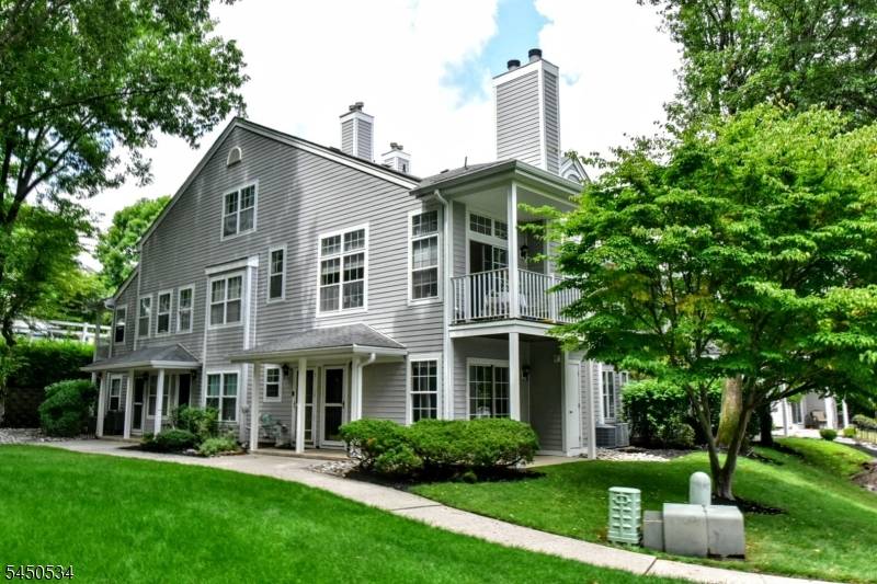 1099 Devon Ct #1099, Mahwah Twp., NJ 07430