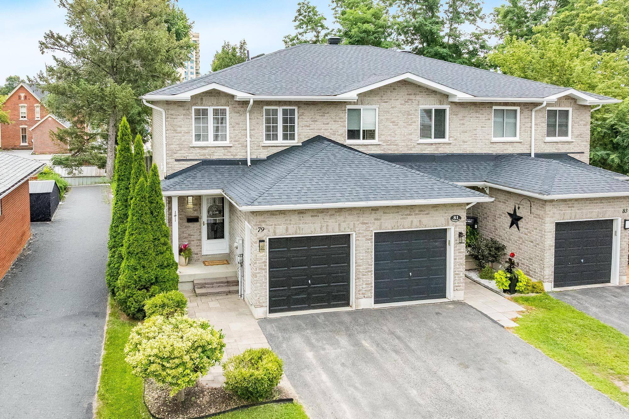 79 Sanford ST, Barrie, ON L4N 3C6