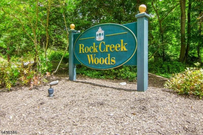 23 Rock Creek Woods Dr, Lambertville City, NJ 08530