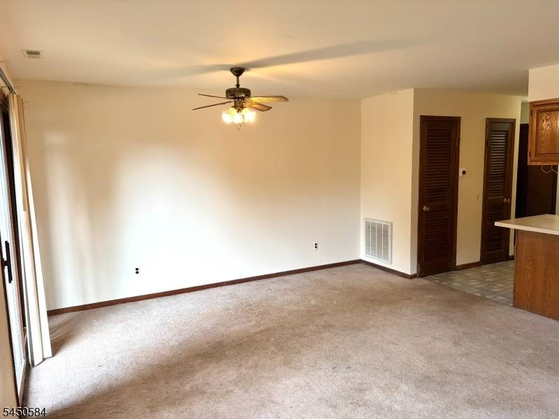 3 Steamboat Dr #9, Vernon Twp., NJ 07462