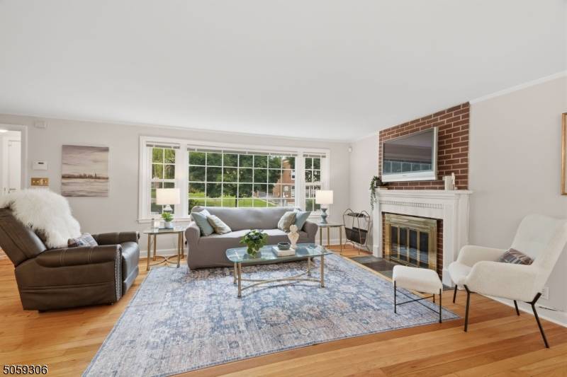 10 College Ave, Montclair Twp., NJ 07043
