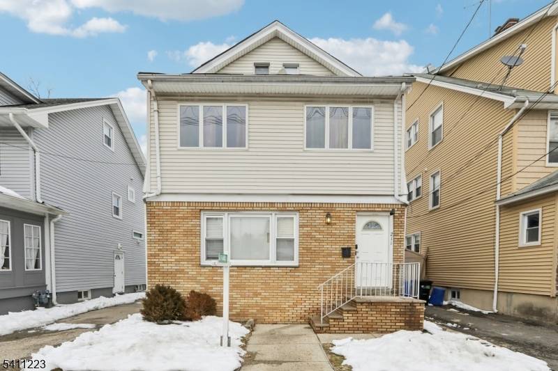 211 Newark Ave, Bloomfield Twp., NJ 07003