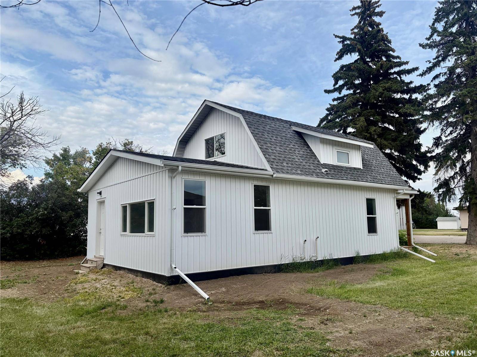 214 Thomson STREET, Outlook, SK S0L 2N0