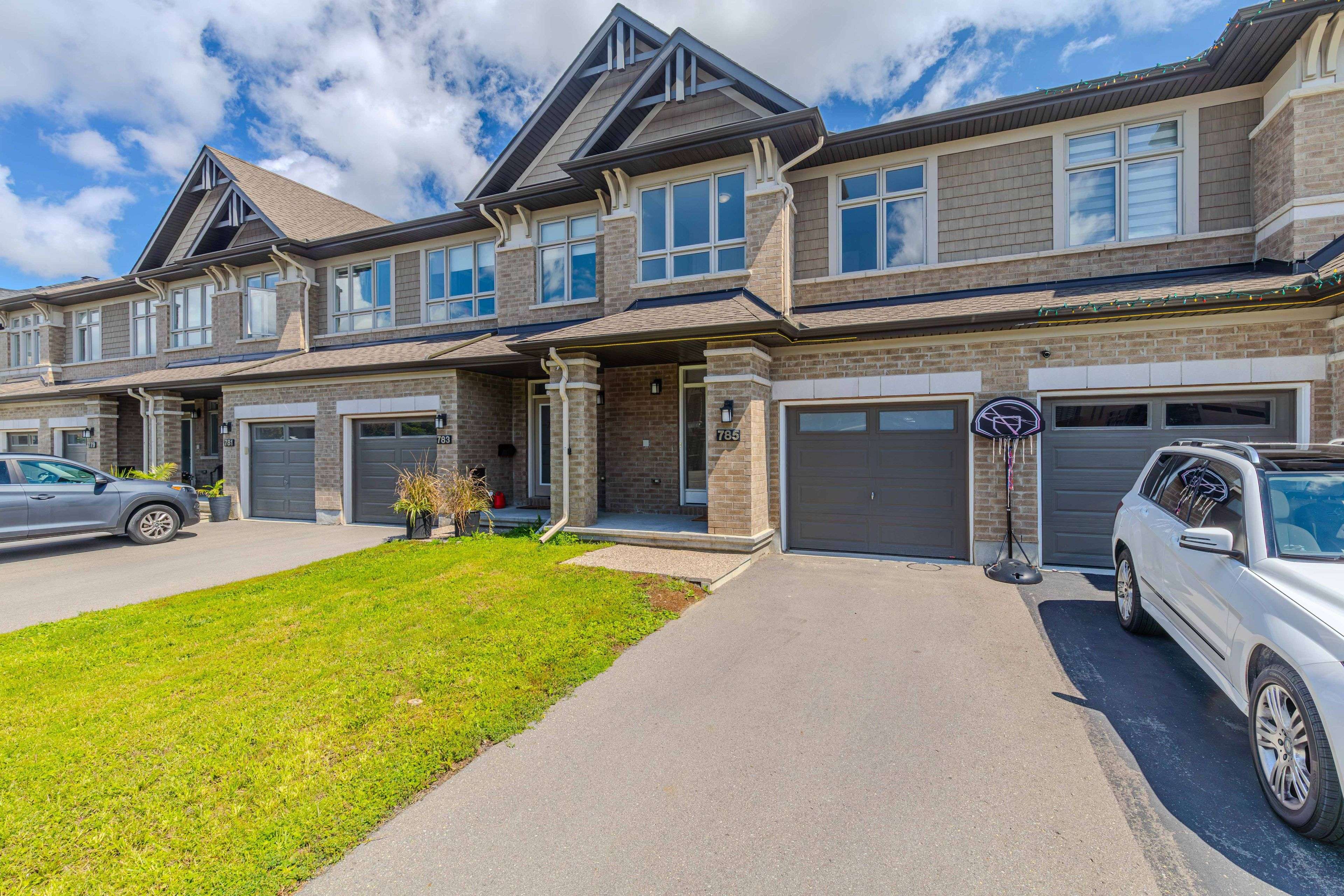 785 Cairn CRES, Orleans - Convent Glen And Area, ON K1W 0P7