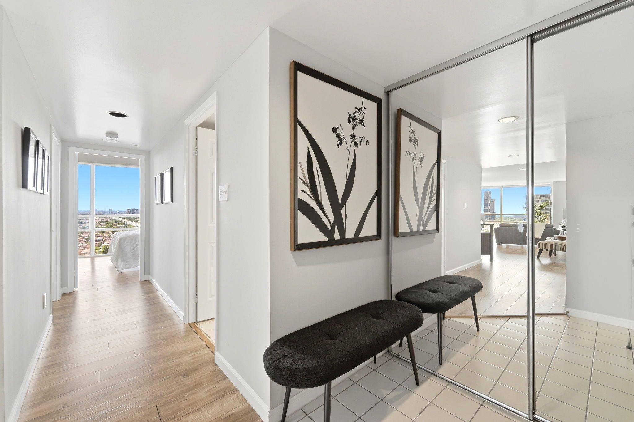 50 Eglinton AVE W #2007, Mississauga, ON L5R 3P5