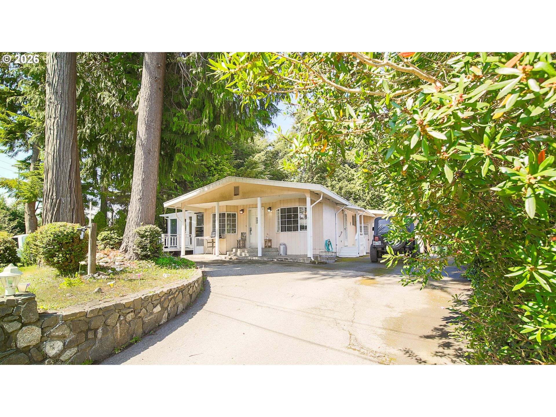 63513 SHORE EDGE DR, Charleston, OR 97420