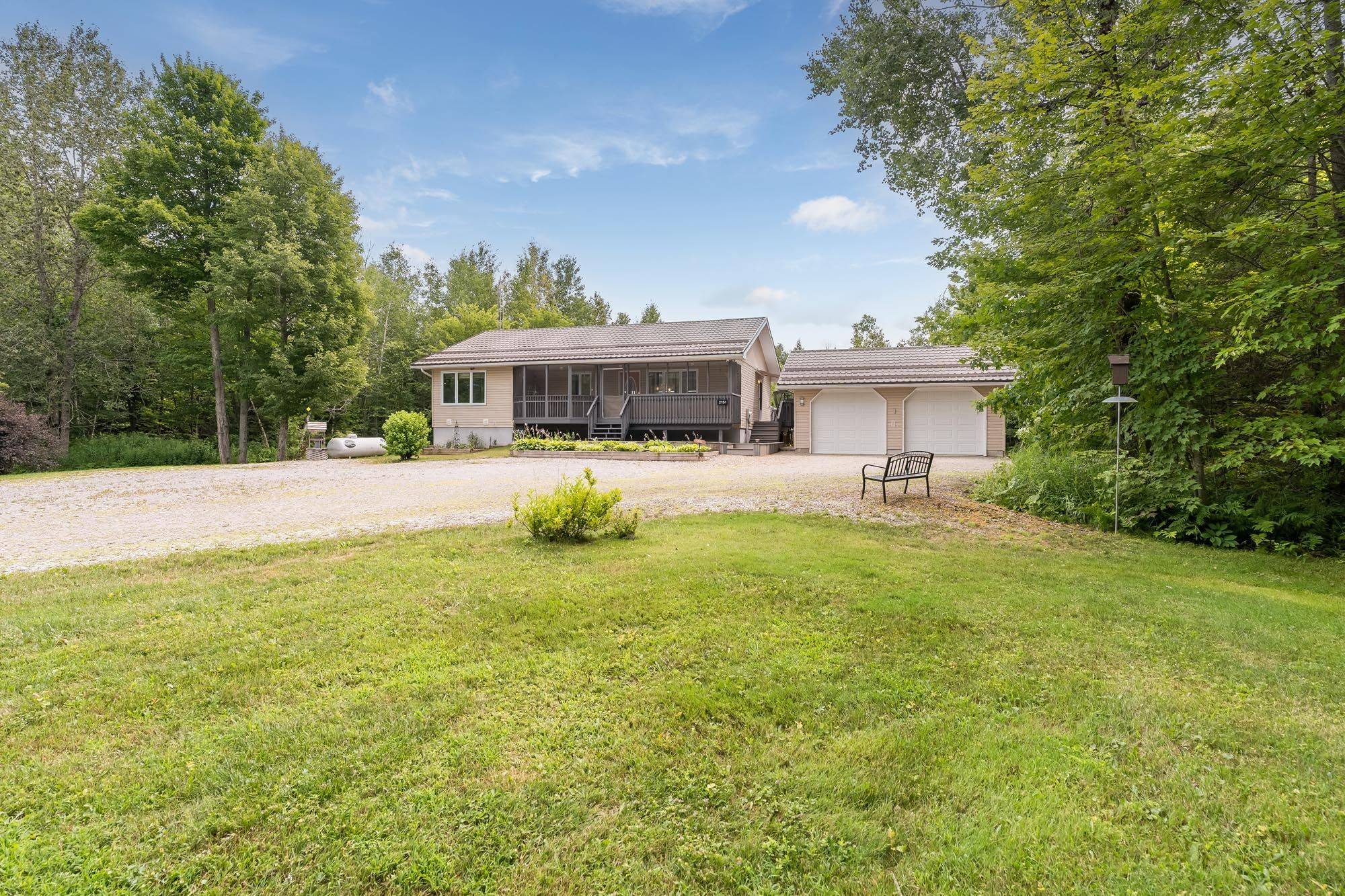 2151 Fairgrounds RD, Ramara, ON L0K 2B0