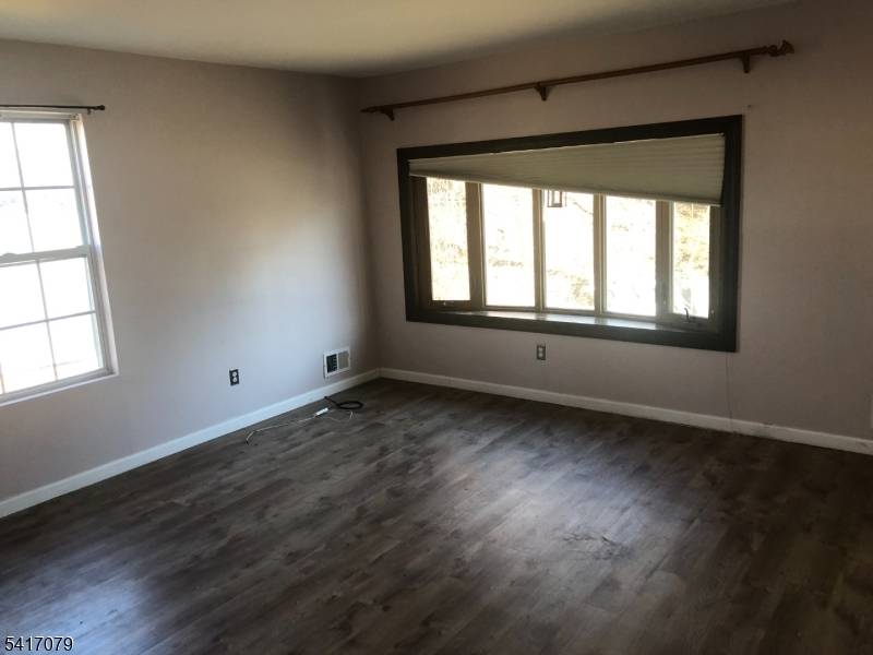 202 North St, Manville Boro, NJ 08835