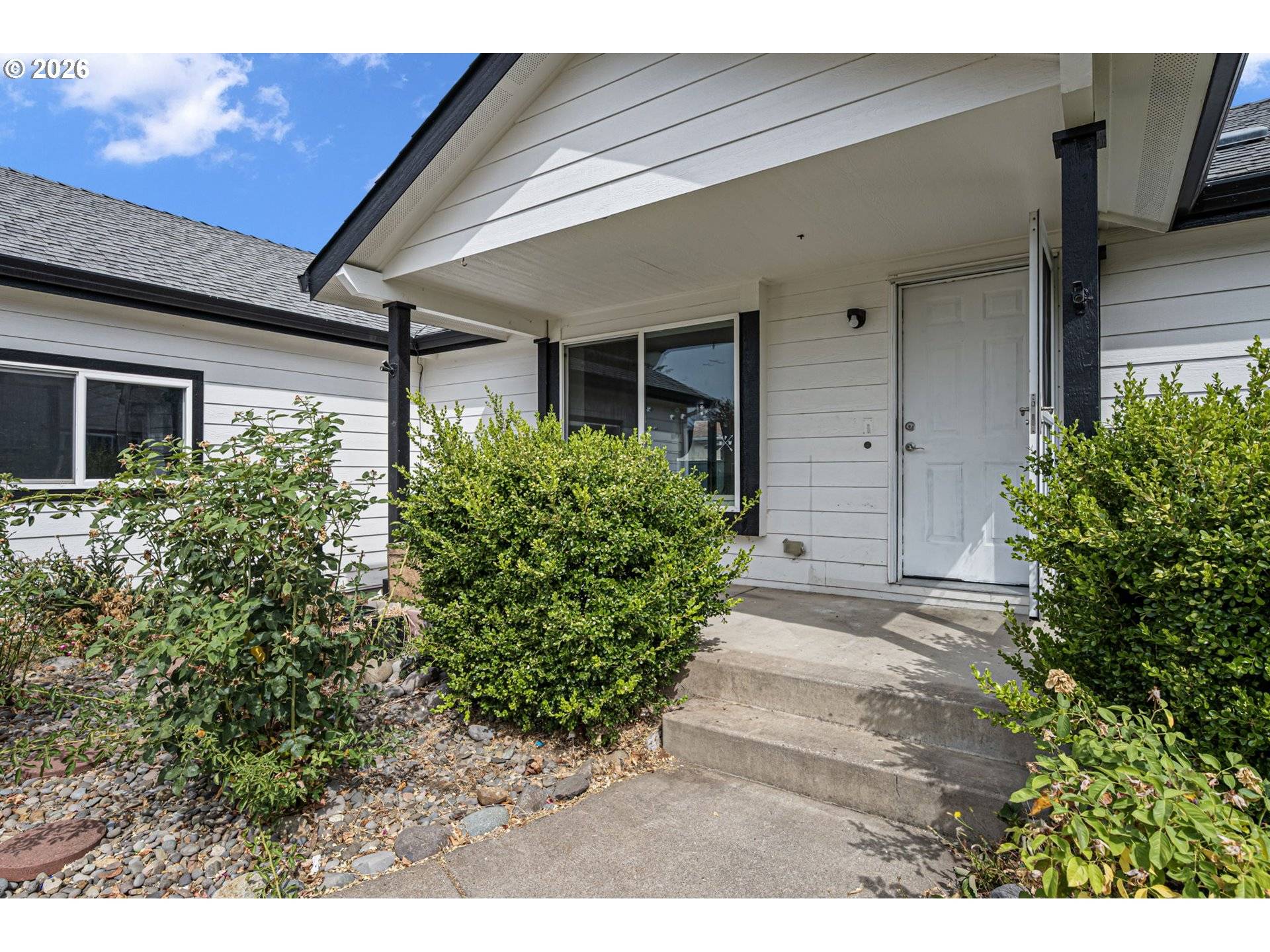 5327 ELK RIDGE DR, Eugene, OR 97402