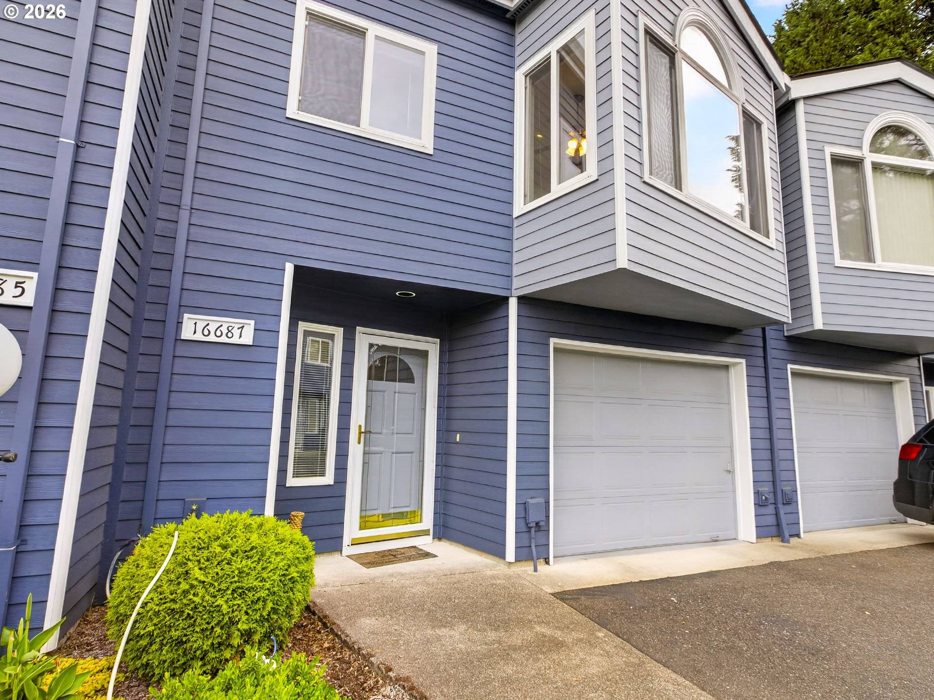 16687 NE HALSEY ST, Portland, OR 97230