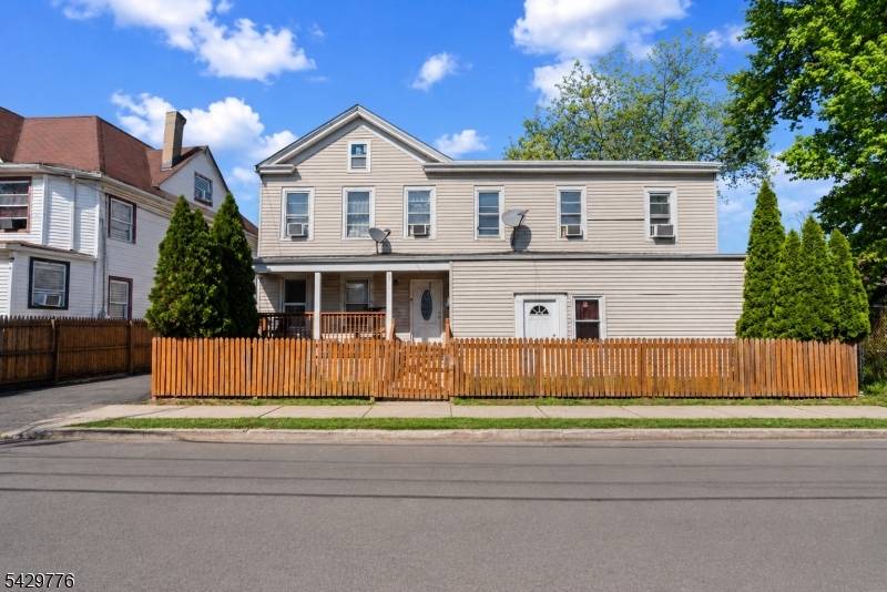 111-115 Liberty St, Plainfield City, NJ 07060