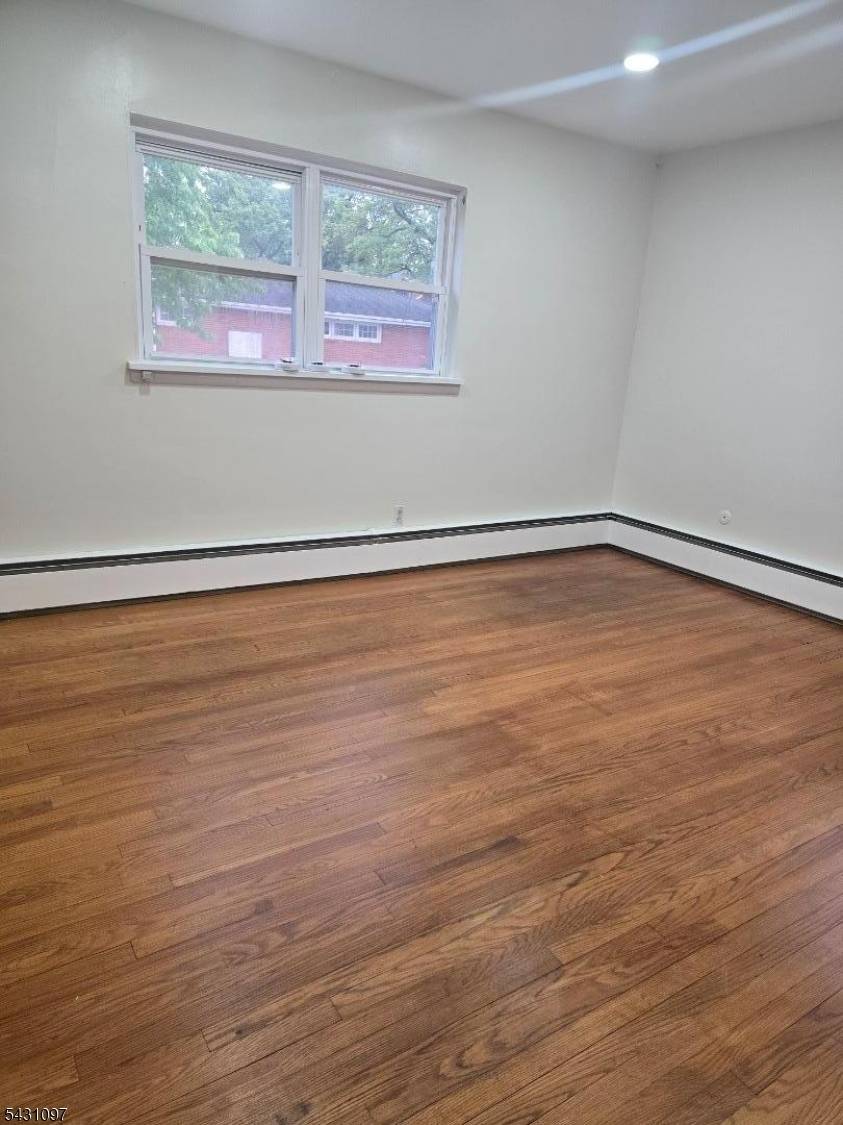35 E 36Th St, Paterson City, NJ 07514