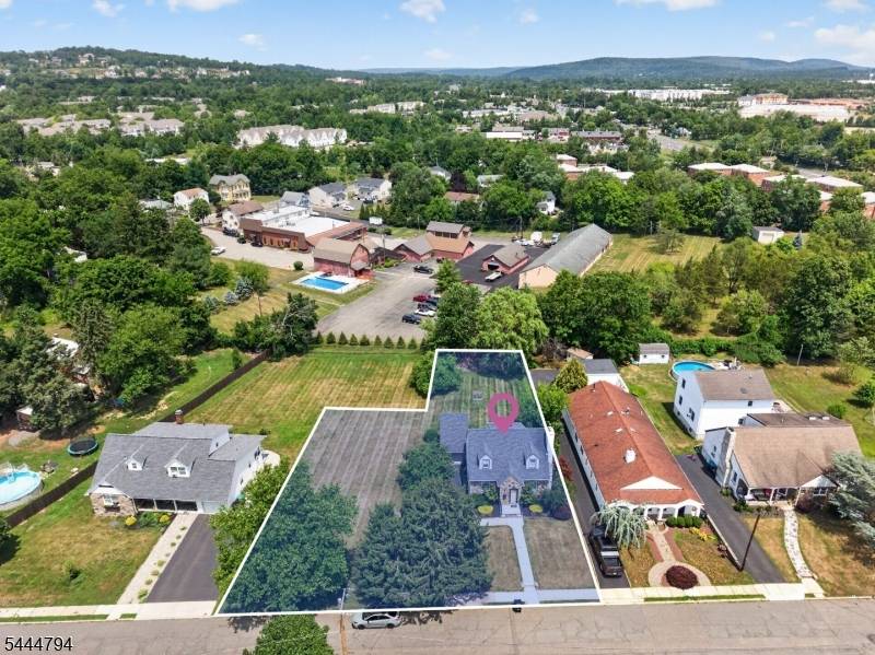 18 New Jersey Ave, Flemington Boro, NJ 08822