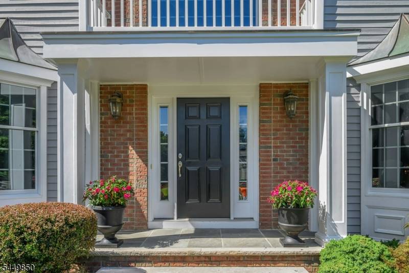 2 Ballantine Rd, Mendham Twp., NJ 07945