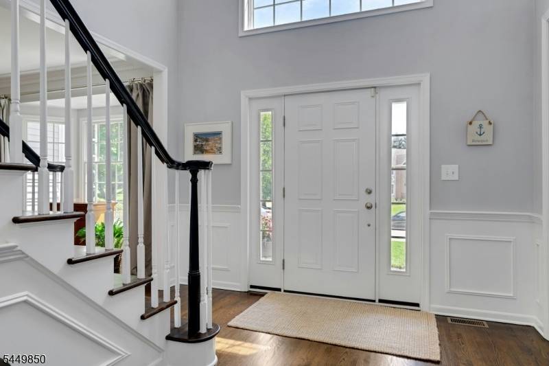 2 Ballantine Rd, Mendham Twp., NJ 07945