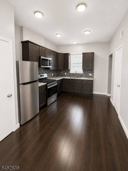 279 N 6Th St, Newark City, NJ 07107