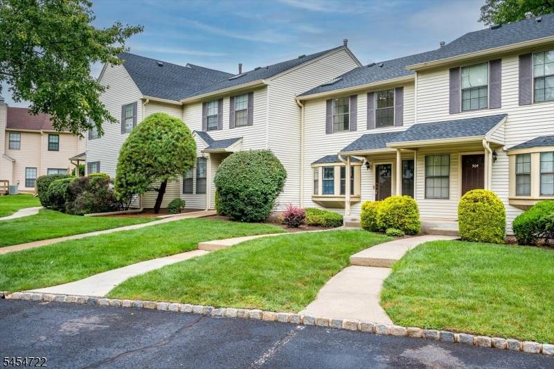 503 Timber Oaks Rd, Edison Twp., NJ 08820
