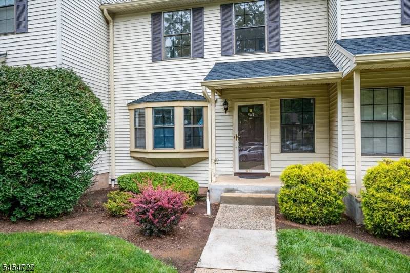 503 Timber Oaks Rd, Edison Twp., NJ 08820