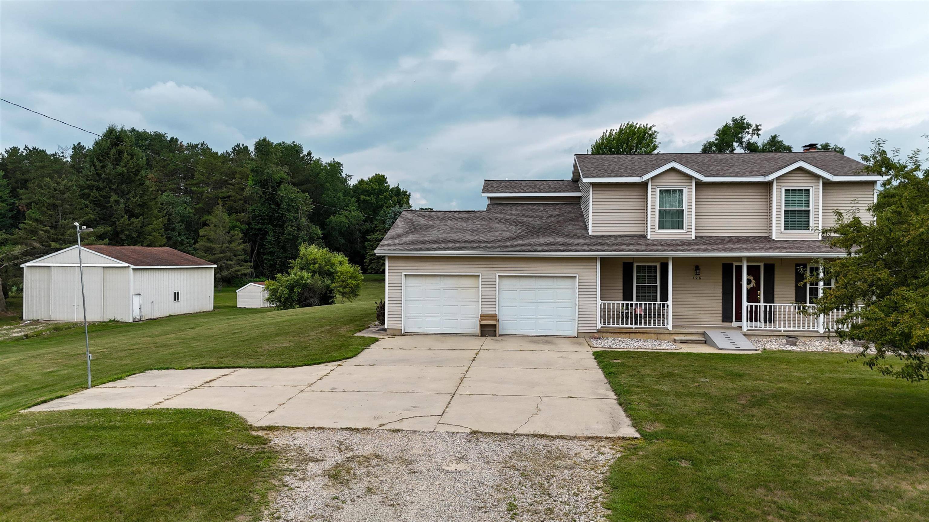 798 S Whiteville RD, Union Twp, MI 48858