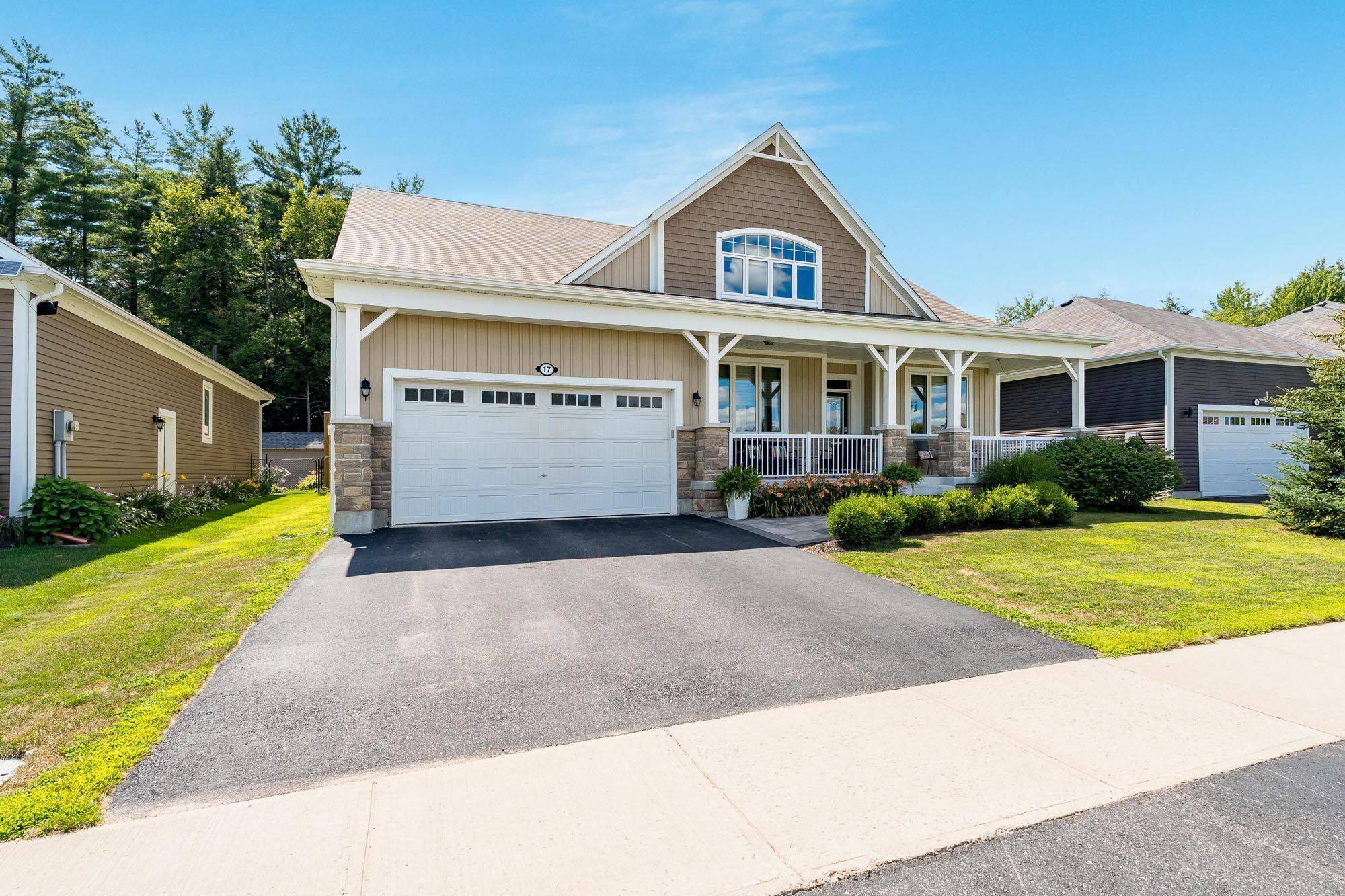 17 Fawnbrook CT, Bracebridge, ON P1L 0A3