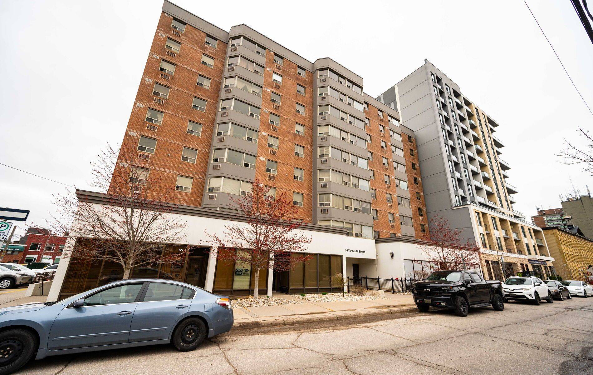 55 Yarmouth ST #302, Guelph, ON N1H 7R4