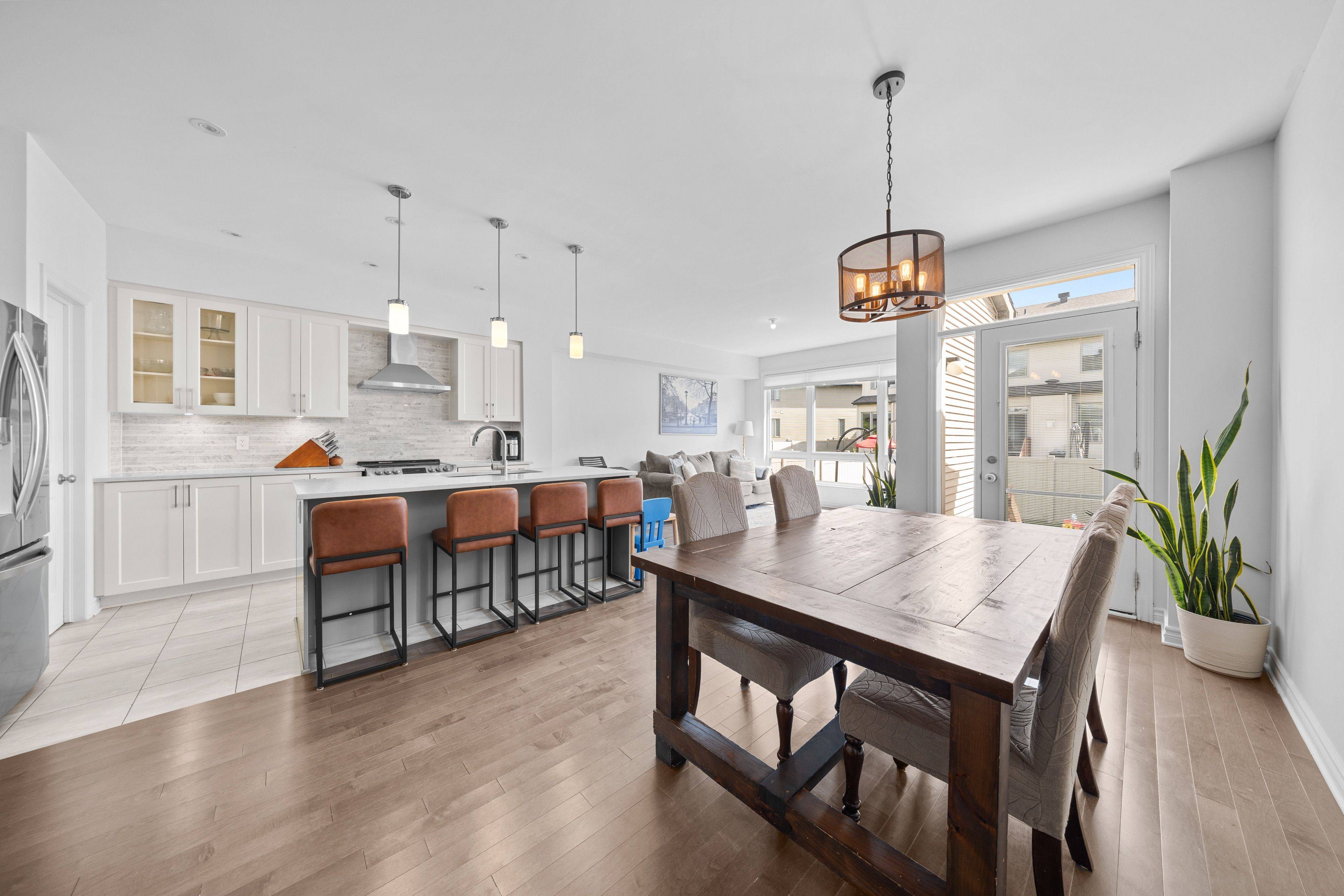 519 Borbridge AVE, Blossom Park - Airport And Area, ON K4M 0J1