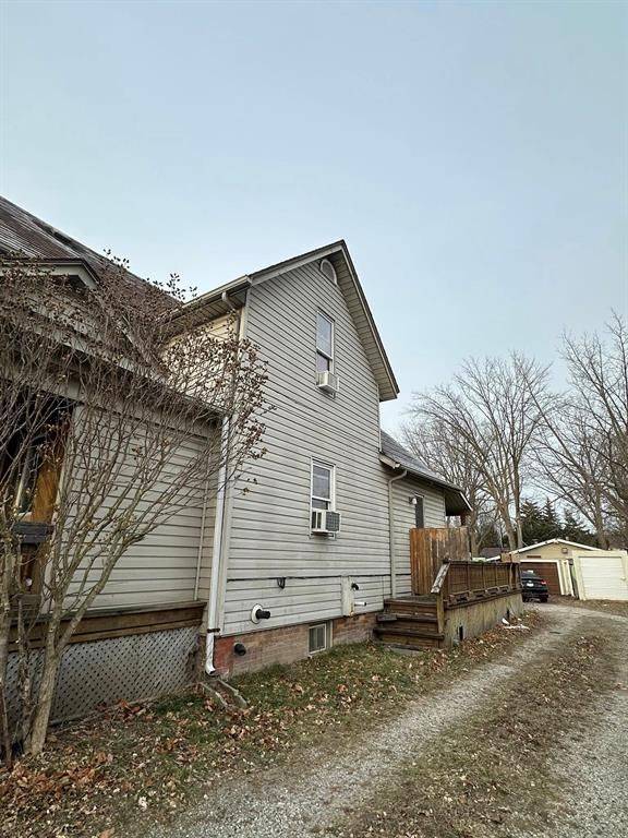 33 Richmond ST, Chatham-kent, ON N7M 1N5