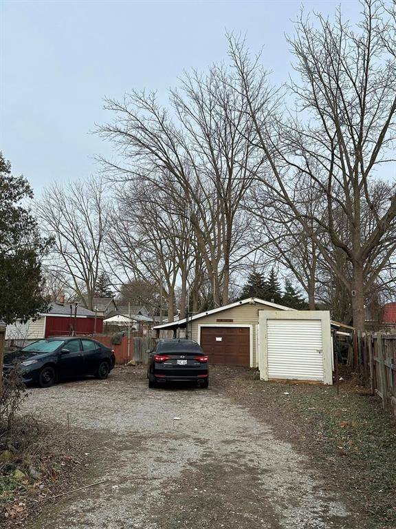 33 Richmond ST, Chatham-kent, ON N7M 1N5