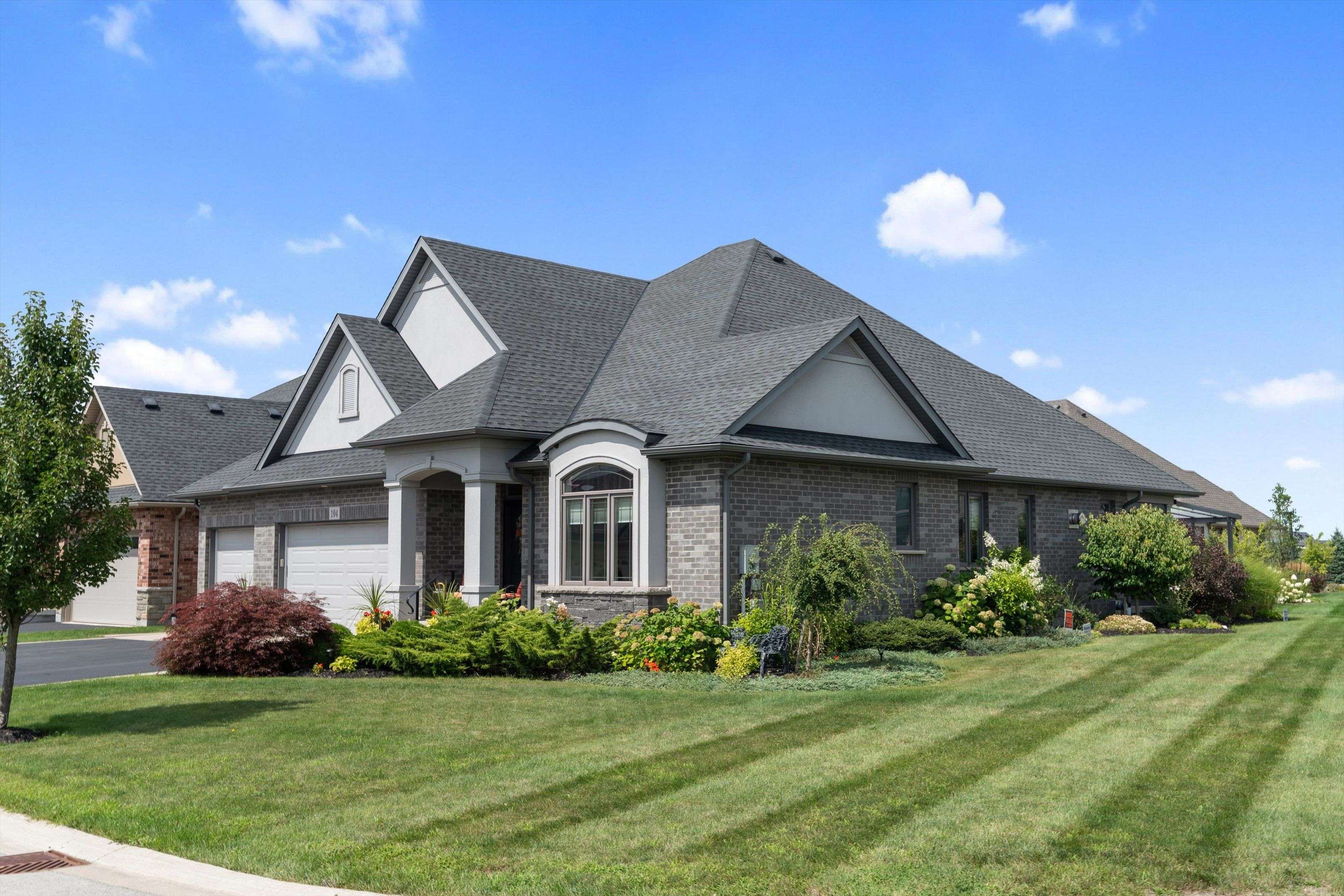 104 Berwick TRL, Welland, ON L3B 0C8