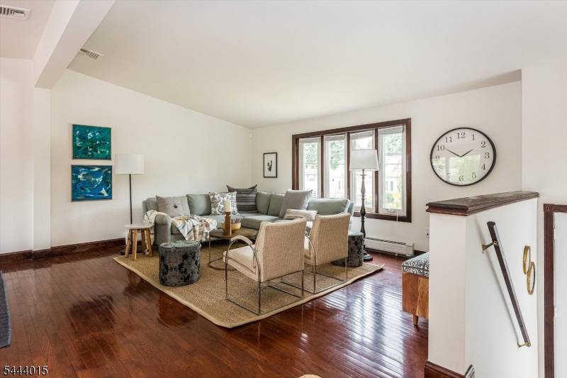 373 Orange Rd, Montclair Twp., NJ 07042