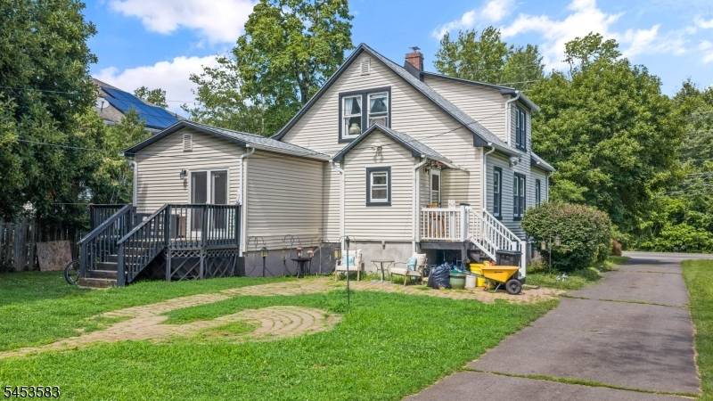 192-194 Deans Ln, South Brunswick Twp., NJ 08852