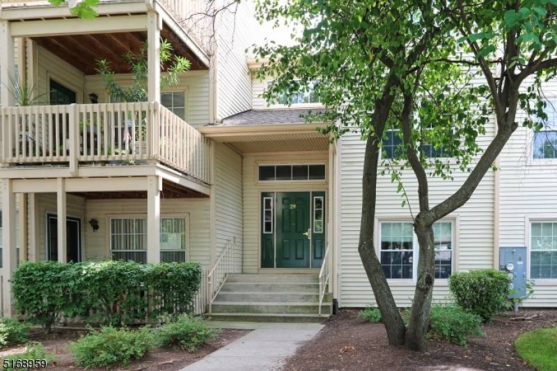 29 Timber Dr #69, Clifton City, NJ 07014