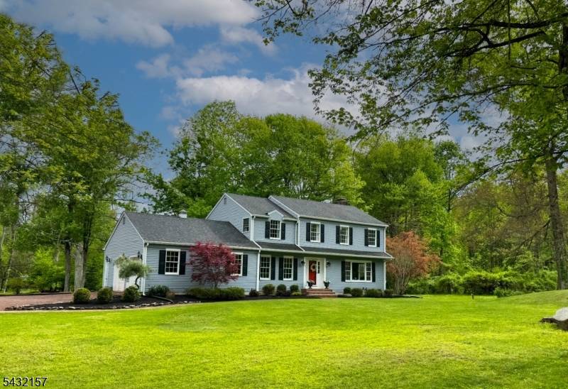 77 Plum Brook Road, Raritan Twp., NJ 08822