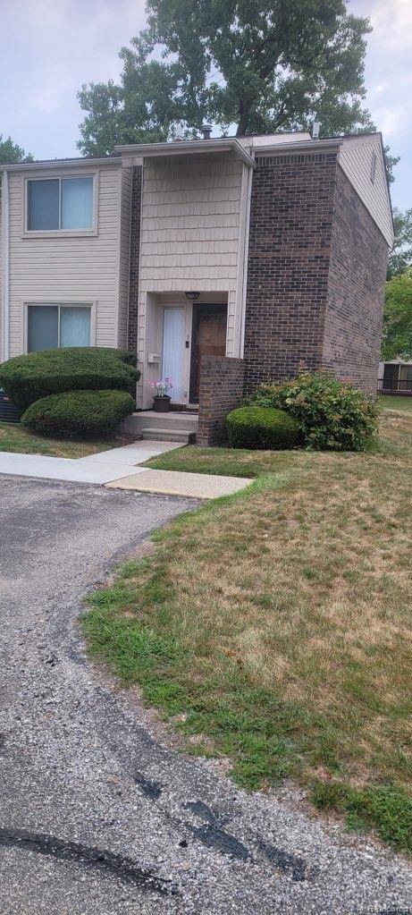 1 Fredericksburg Towne ST #1, Southfield, MI 48075