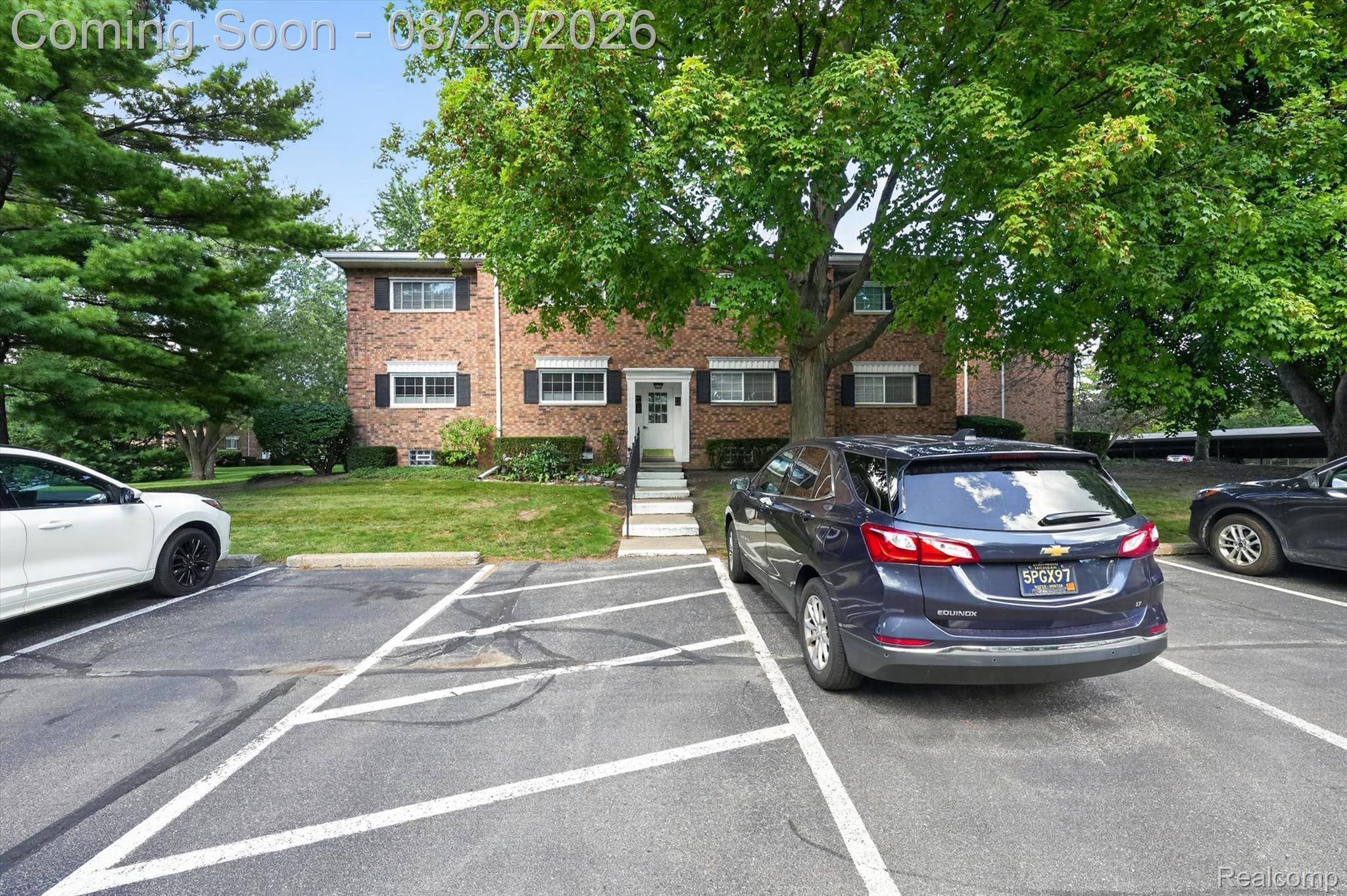 629 E Fox Hills DR #44, Bloomfield Hills, MI 48304