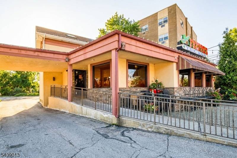 1442 South Ave, Plainfield City, NJ 07062