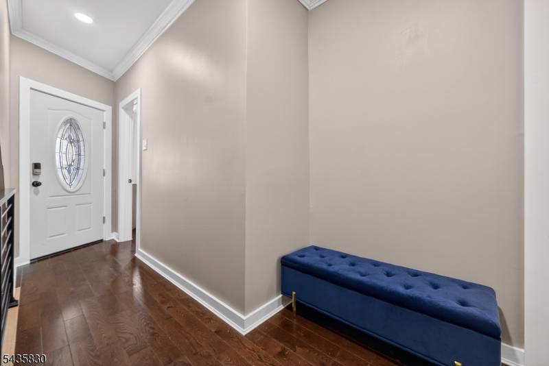 12 Bender Pl, Cliffside Park Boro, NJ 07010