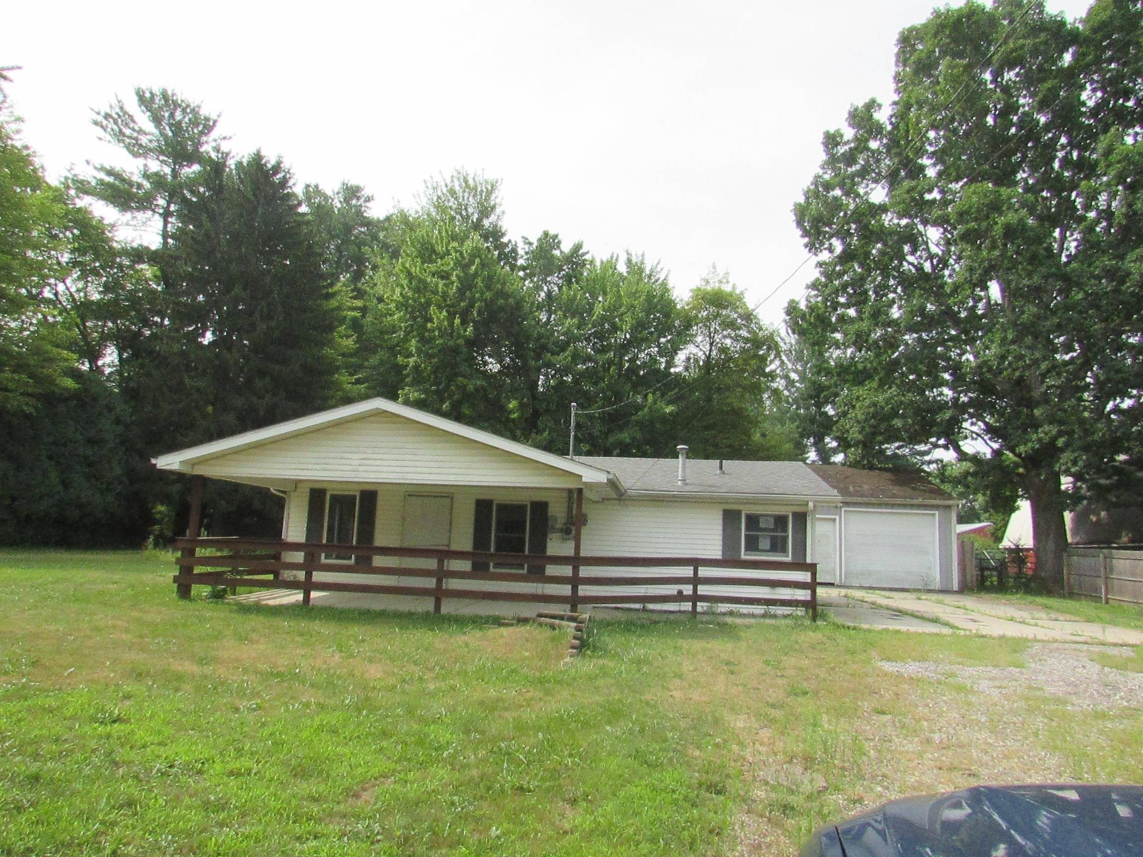 2905 W Burt RD, Albee Twp, MI 48457