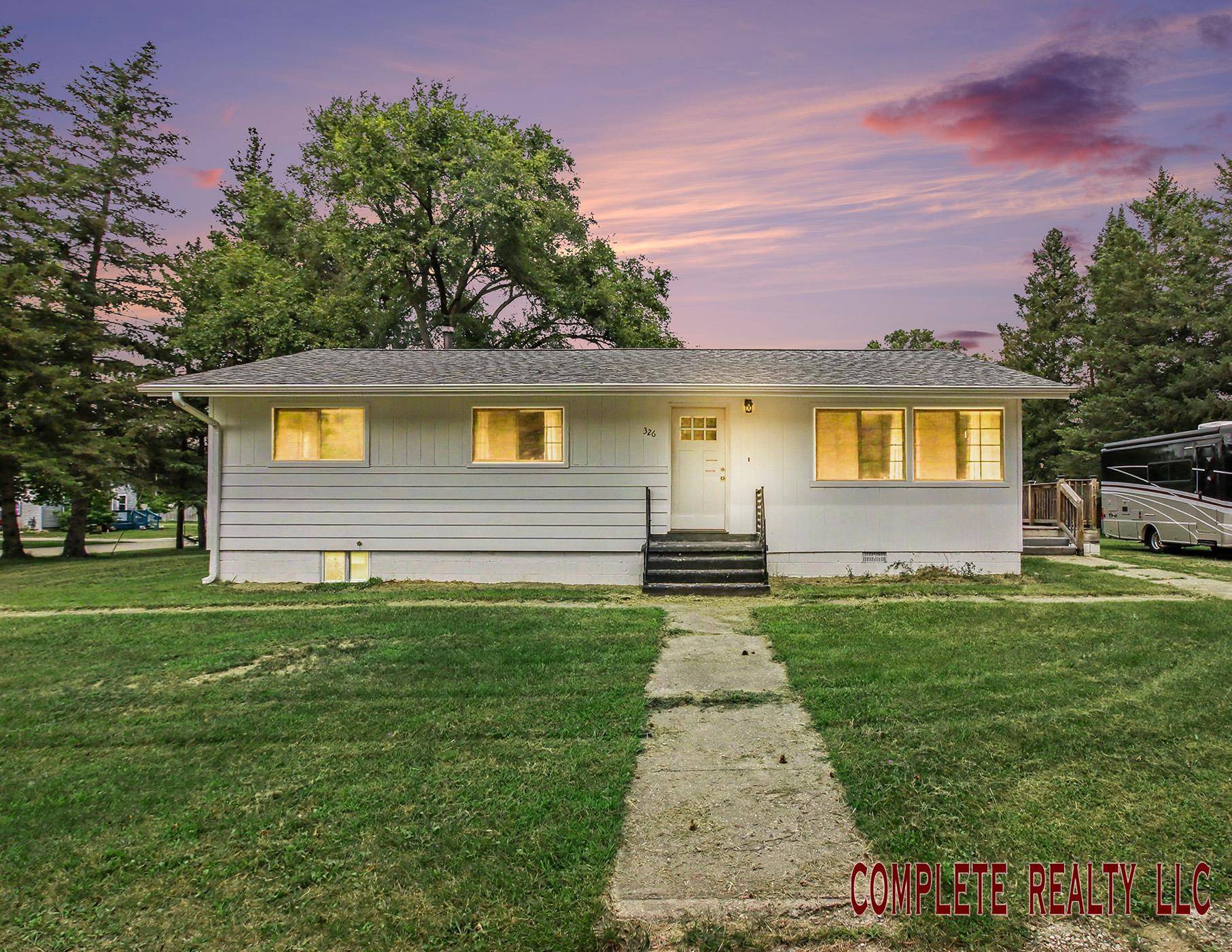 326 S Livingston ST, West Branch, MI 48661